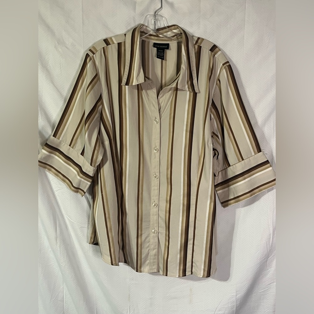 Lane Bryant Striped Button-Up Shirt. 22/24. H